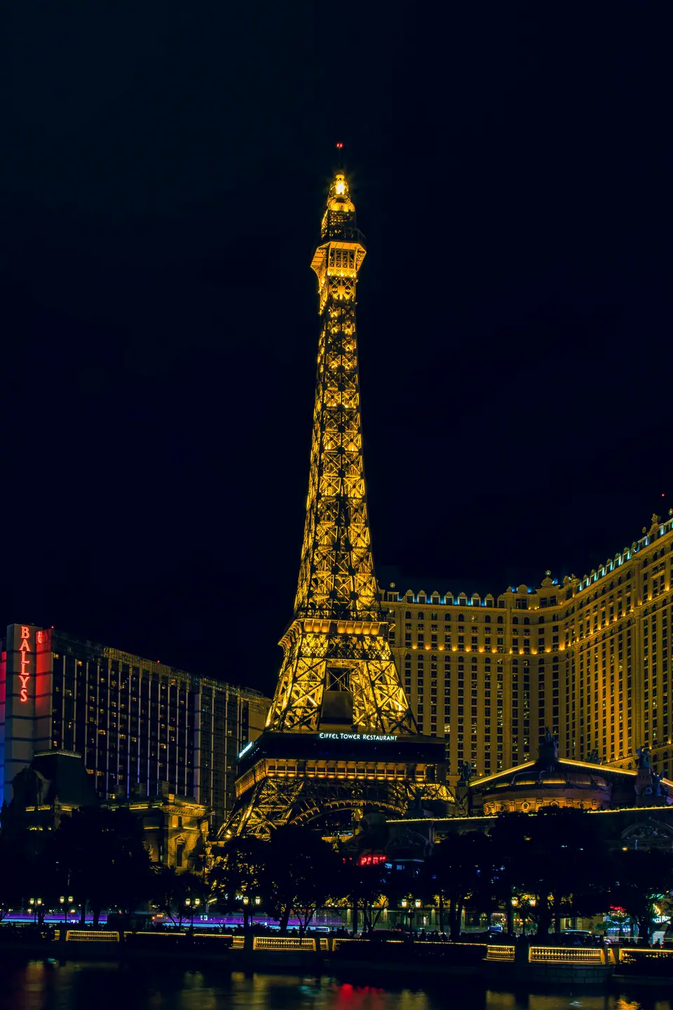 Paris Eiffel Tower